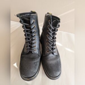 90s Dr Martens 1460 Black Lace-Up Boots